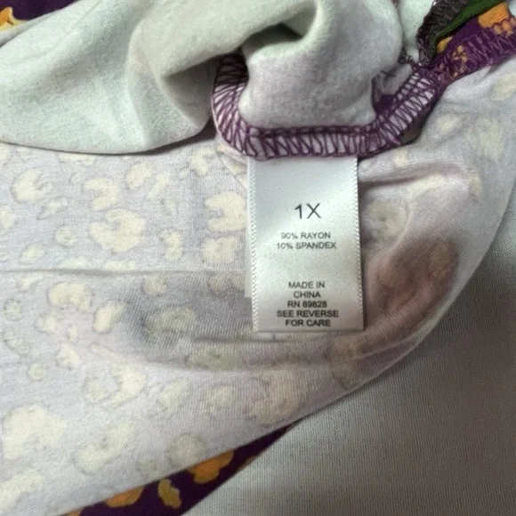 LOGO Lori Goldstein 1X Mixed Media Tunic Top Funky Flowy Bold Feminine Pockets - Picture 15 of 16